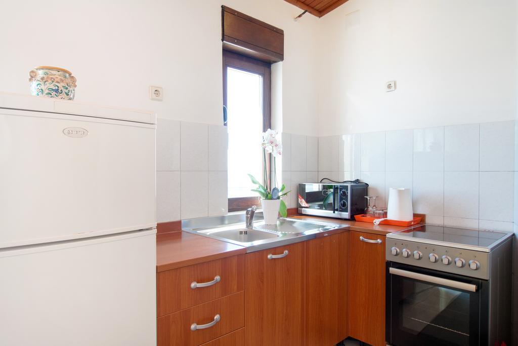 Beach Guesthouse Mediteran โปดสตรานา ห้อง รูปภาพ