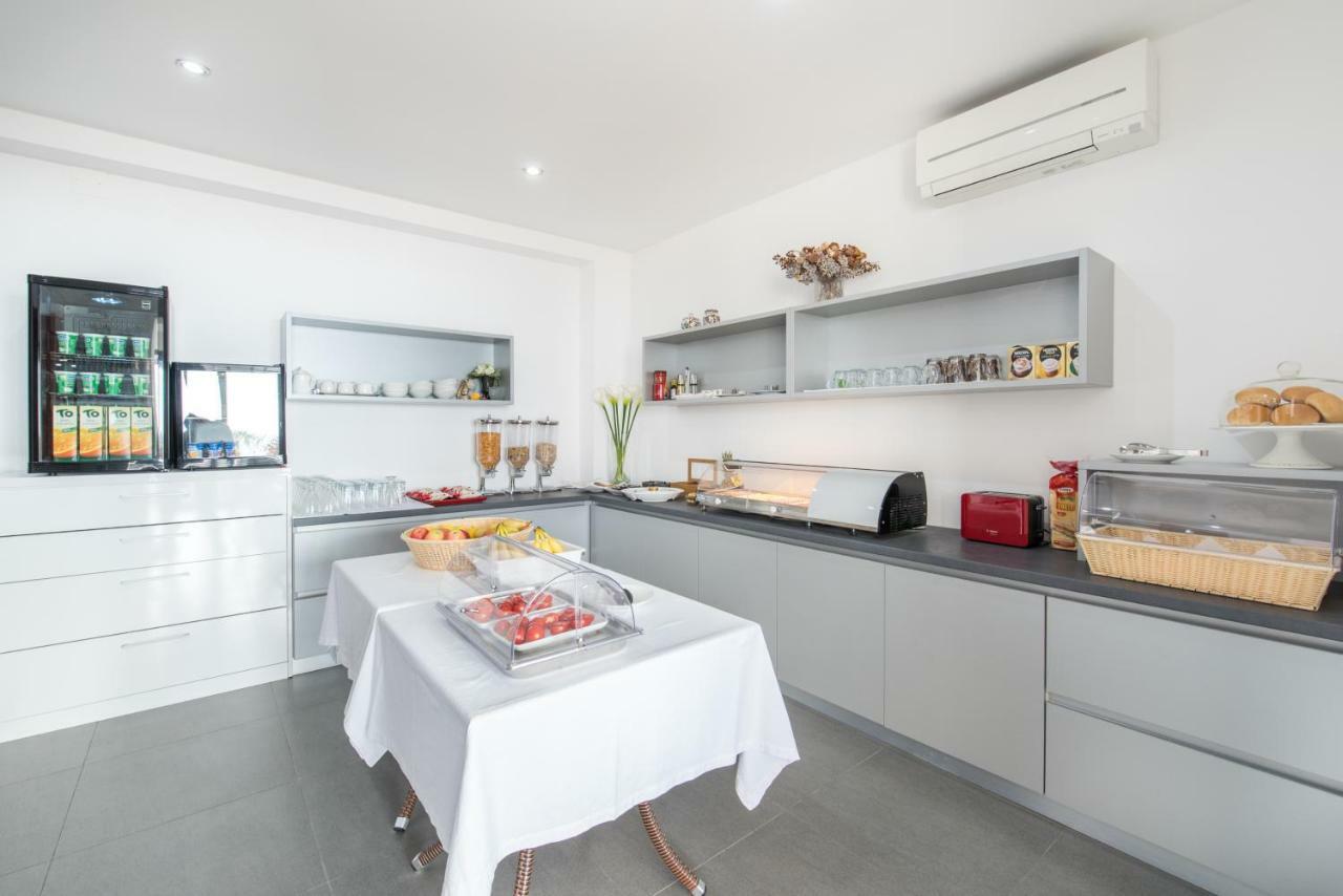 Beach Guesthouse Mediteran โปดสตรานา ภายนอก รูปภาพ