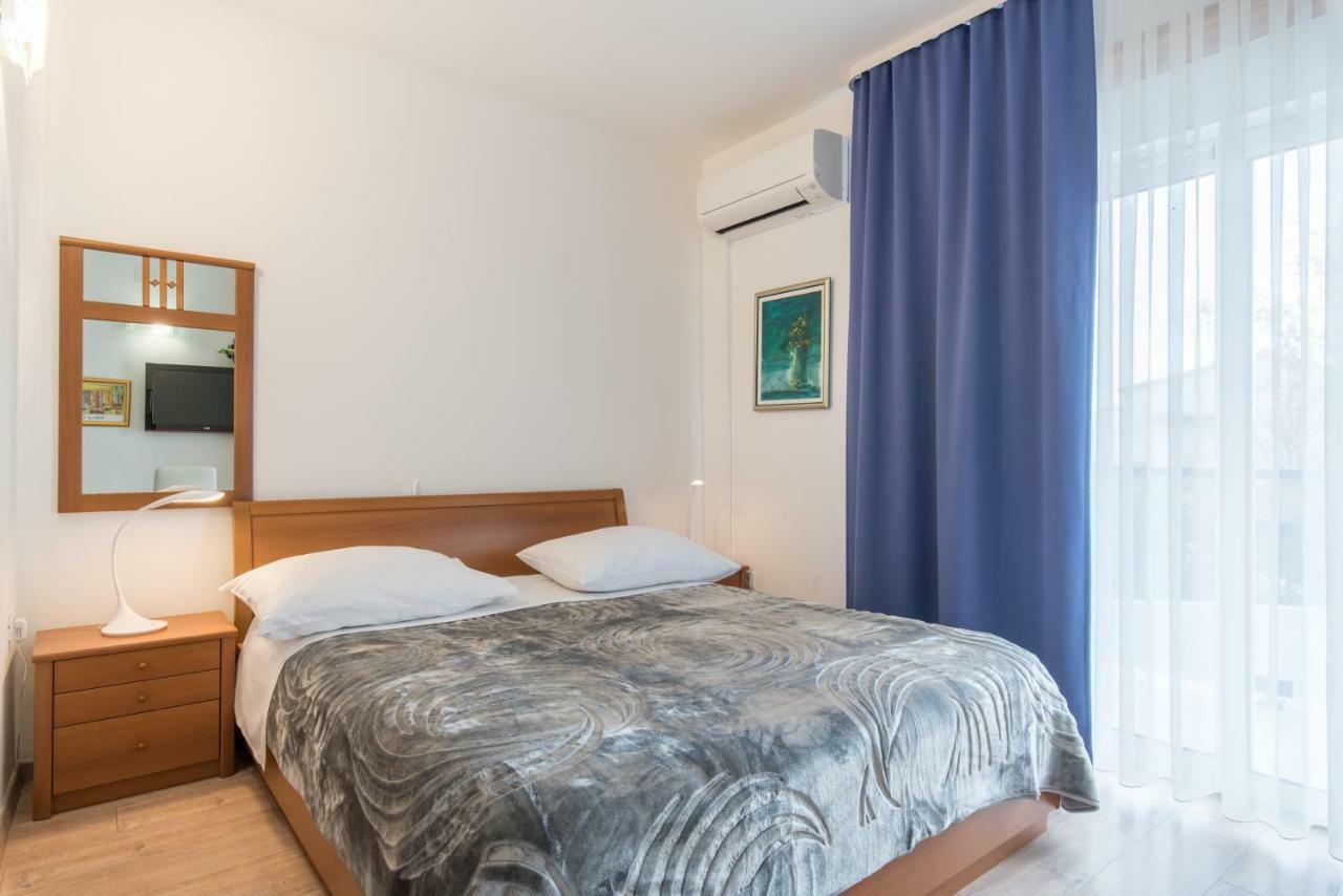 Beach Guesthouse Mediteran โปดสตรานา ภายนอก รูปภาพ